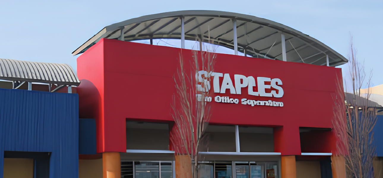 Staples Office Supply _ Sacramento, CA _ 79,000 SF _ Retail